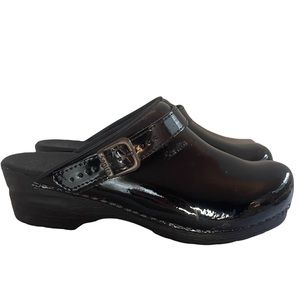 Patent Leather Sanita Clogs